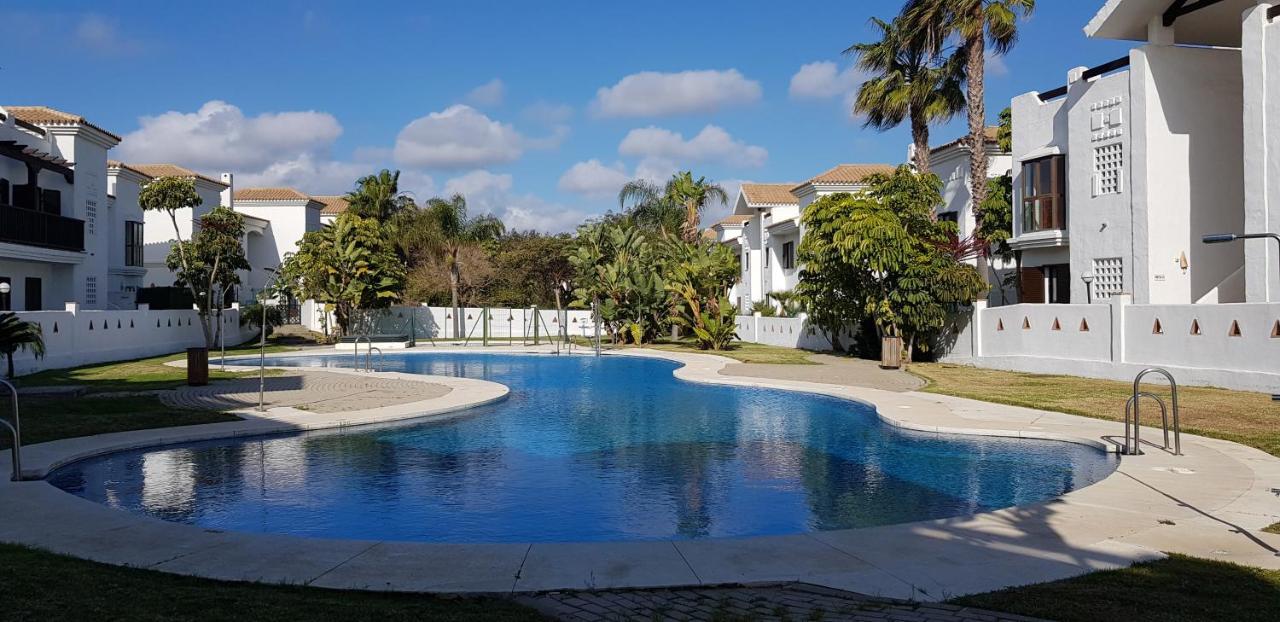 A Golf & Beach Chez Pascale Et Alain Alcaidesa Exterior foto